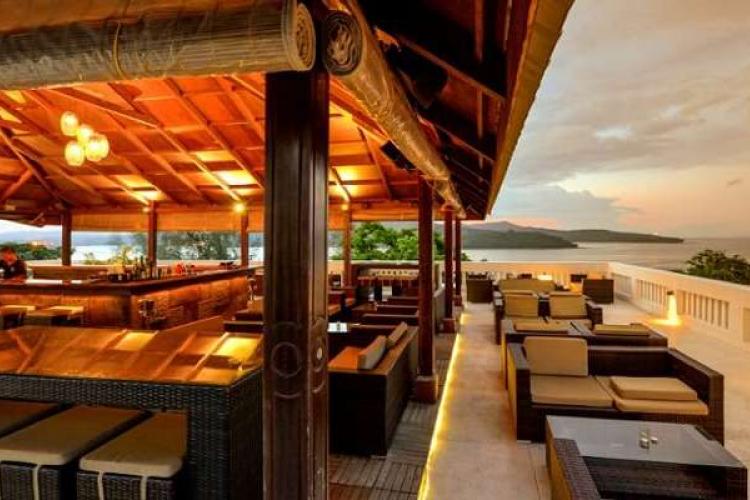 IRIE ISLAND CAFE