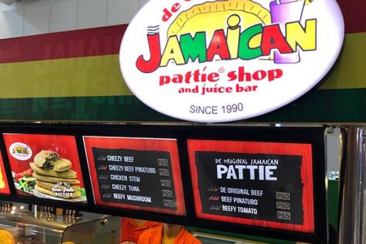 De Original Jamaican Pattie Shop & Juice Bar